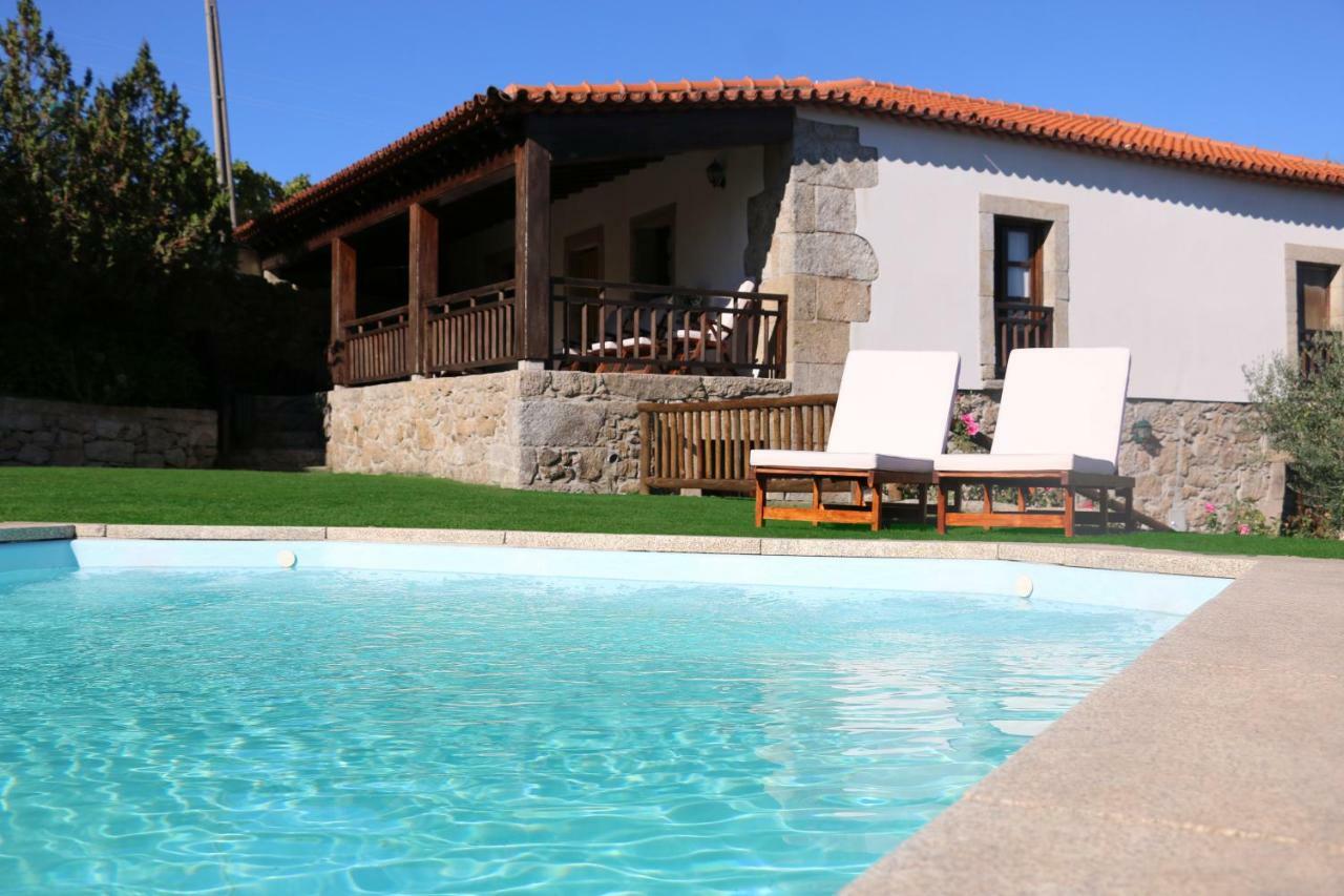 Casa Dona Urraca Hotel Vilarinho da Castanheira Exterior photo